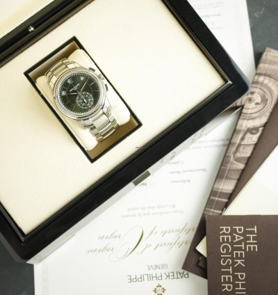 Patek Philippe Annual Calendar Chronograph Flyback Chronograph Annual Calendar Steel Green Dial 42mm Automatic