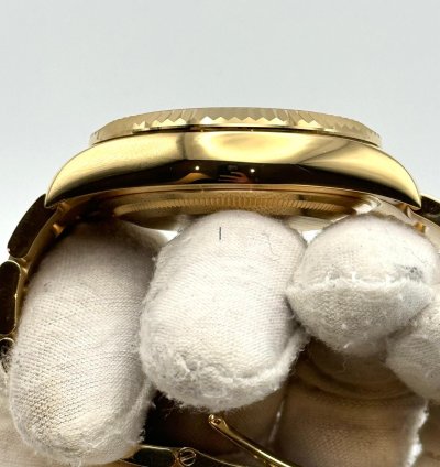 Rolex Sky-dweller Yellow Gold Champagne Dial Oyster Bracelet 336938 Unworn 2024