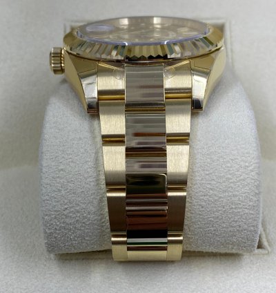 Rolex Sky-dweller Yellow Gold Stick Index 326938