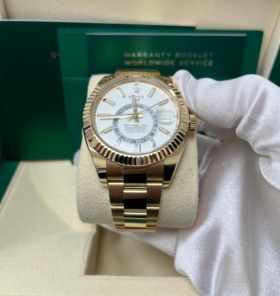Rolex Sky-dweller Yellow Gold White Index Dial Oyster Bracelet 326938