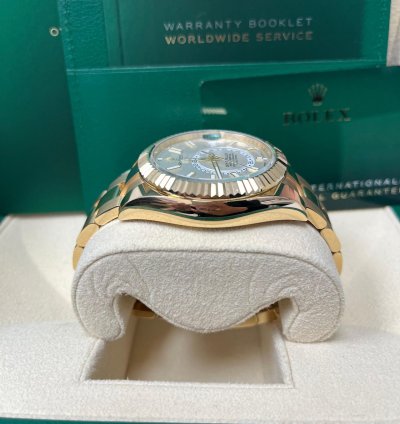 Rolex Sky-dweller Yellow Gold White Index Dial Oyster Bracelet 326938