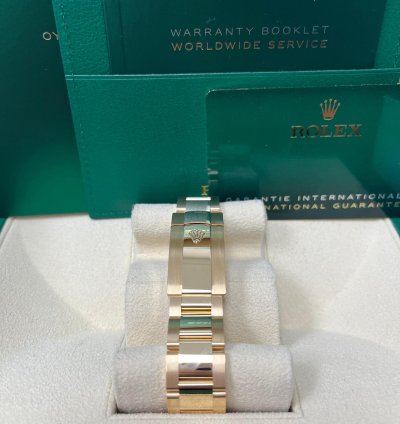 Rolex Sky-dweller Yellow Gold White Index Dial Oyster Bracelet 326938