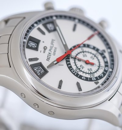 Patek Philippe Annual Calendar Chronograph Ref 5960-1a-001 Box Papers Bj-2015 Service Dec 2024