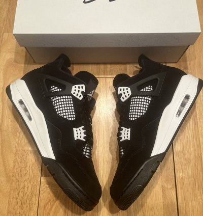 New Men Sz 12 Nike Air Jordan 4 Retro White Thunder