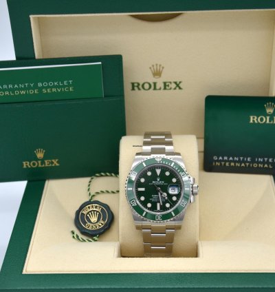 Rolex Submariner Date 116610lv Hulk Green Dial new Style Green Warranty Card