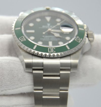 Rolex Submariner Date 116610lv Hulk Green Dial new Style Green Warranty Card