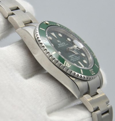 Rolex Submariner Date 116610lv Hulk Green Dial new Style Green Warranty Card