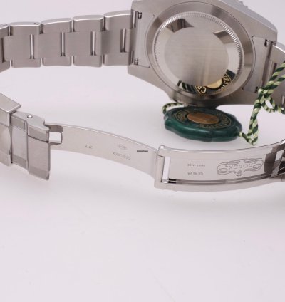 Rolex Submariner Date 116610lv Hulk New Unworn 2109