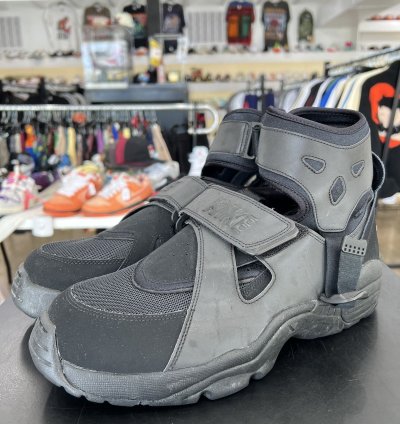 Nike Air Carnivore Comme Des Garcons Homme Plus 10 5 2021