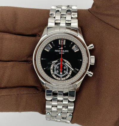 Patek Philippe Annual Calendar Chronograph Very Rare Annual Calendar Chronograph 5960 1a-010