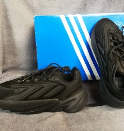 Adidas Ozelia Triple Black Sneakers