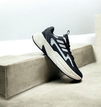 Adidas Ozwave Black White Sneakers