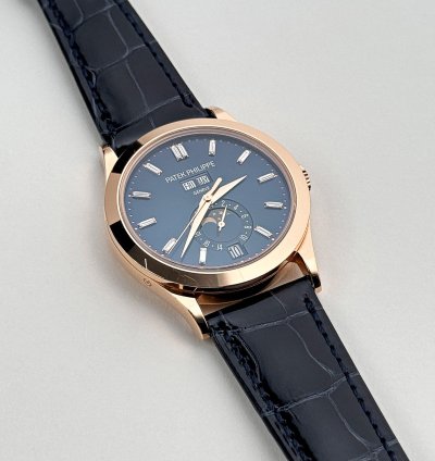 Patek Philippe Annual Calendar Complications 5396r-015 Annual Calendar Rose Gold Blue Dial 2019
