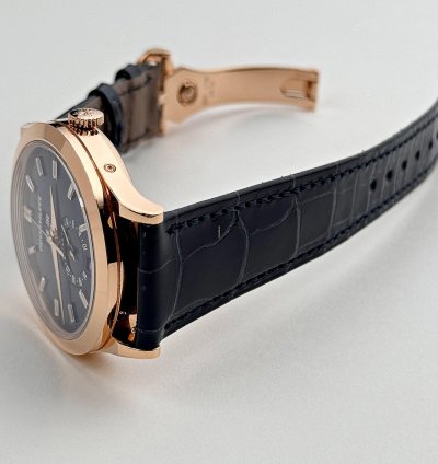 Patek Philippe Annual Calendar Complications 5396r-015 Annual Calendar Rose Gold Blue Dial 2019