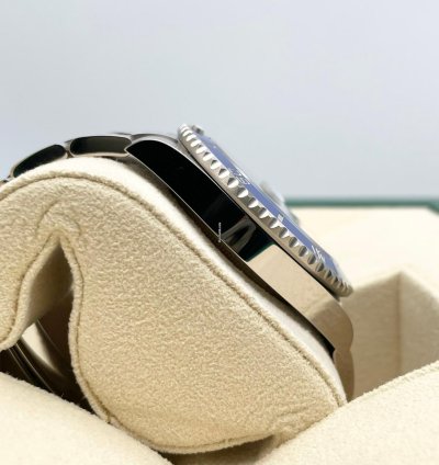 Rolex Submariner Date 126619lb 2025 2