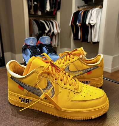 Nike Air Force 1 Low Off-white Ica University Gold