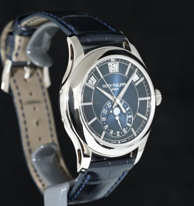 Patek Philippe Annual Calendar Moon Phases Ref 5205g Complications Self Winding Oro Bianco Ref 5205g
