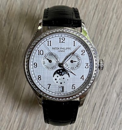 Patek Philippe Annual Calendar Moonphase Ref 4947g