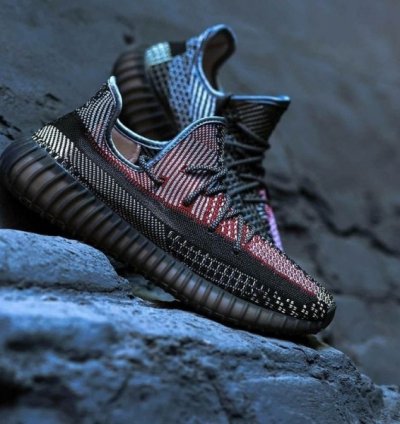 Adidas Yeezy 350 V2 Yecheil Sneakers Semi Ua
