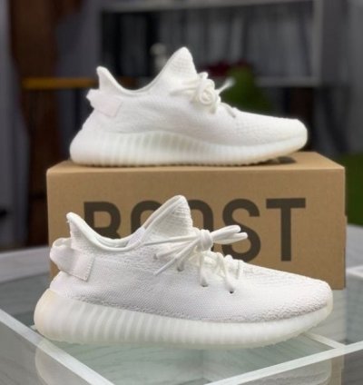 Adidas Yeezy Boost 350 Oreo Triple White Sneakers Semi Ua