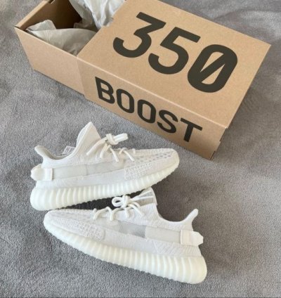 Adidas Yeezy Boost 350 V2 Bone Sneakers Semi Ua