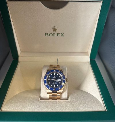 Rolex Submariner Date 18k Yellow Gold - Submariner Date - 2022 - 126618lb