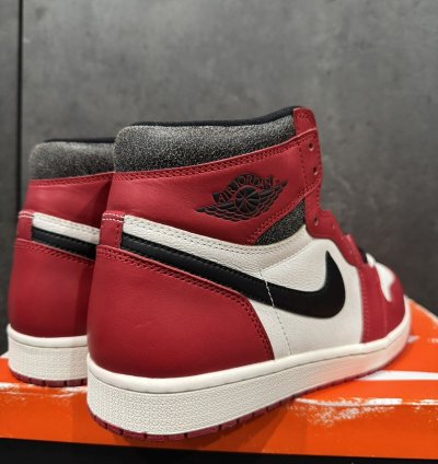 Nike Air Jordan 1 Lost And Found Chicago - 10