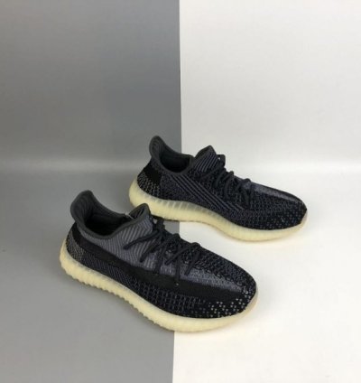 Adidas Yeezy Boost 350 V2 Carbon Sneakers Semi Ua