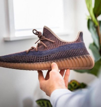 Adidas Yeezy Boost 350 V2 Fade Sneakers Semi Ua