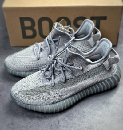 Adidas Yeezy Boost 350 V2 Space Ash Sneakers Semi Ua
