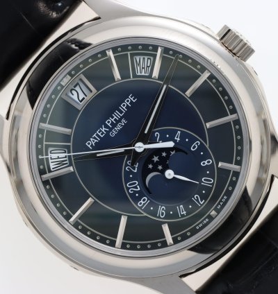 Patek Philippe Annual Calendar Ref 5205g-013 Moonphase Like New Full Set Year 2021