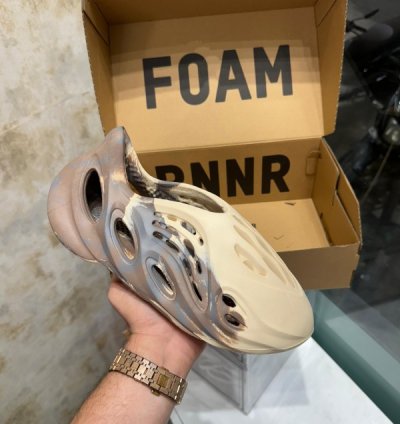 Adidas Yeezy Foam Runner