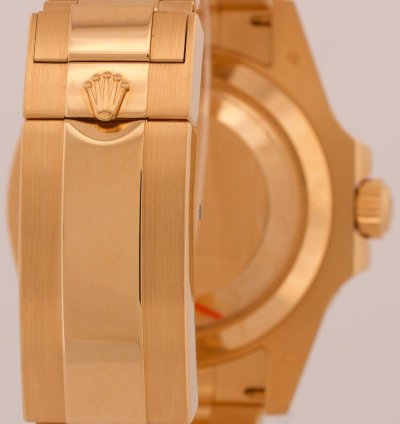 Rolex Submariner Date 2022 New Papers Rolex Submariner Date 41mm Blue 18k Yellow Gold 126618 Lb Box