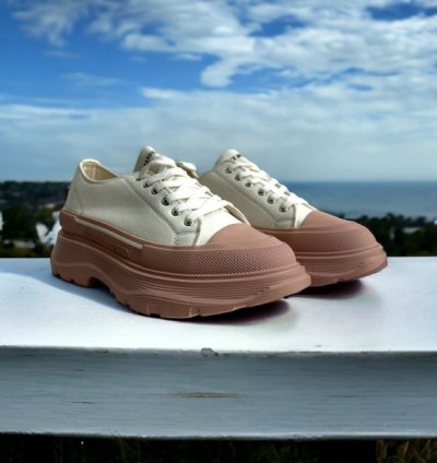 Alexander Mcqueen Tread Sneakers
