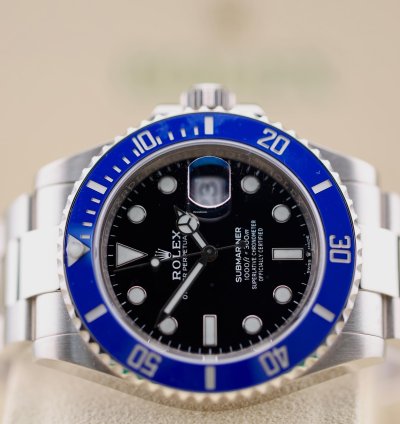 Rolex Submariner Date 2023 Submariner Date White Gold Blueberry 126619lb