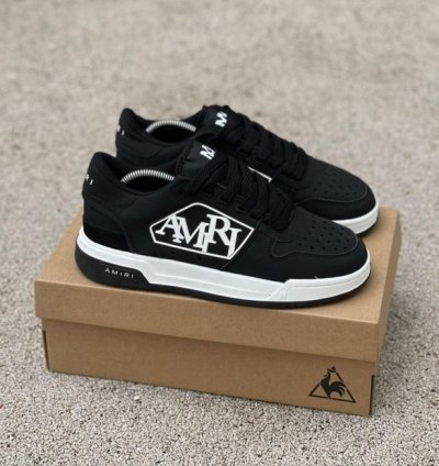 Amir I Classic Low Top Black Sneakers