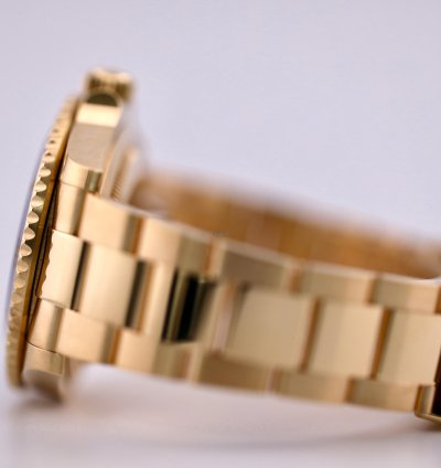 Rolex Submariner Date 2023 Submariner Date Yellow Gold Blue Dial 126618lb