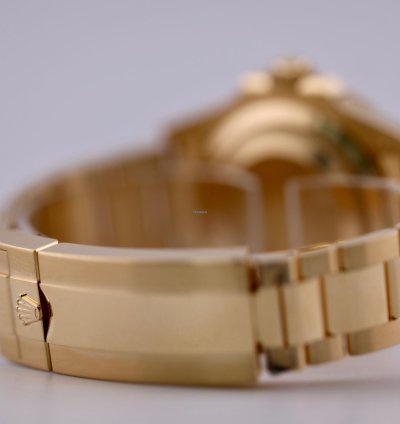 Rolex Submariner Date 2023 Submariner Date Yellow Gold Blue Dial 126618lb