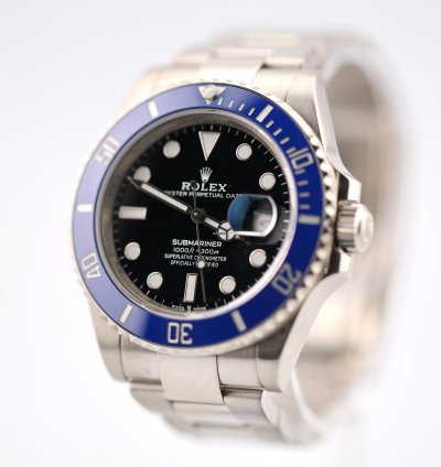 Rolex Submariner Date 2023 White Gold Submariner Date Blue Bezel Blueberry 126619lb