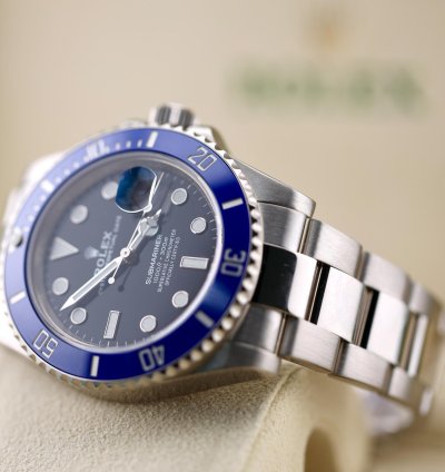 Rolex Submariner Date 2023 White Gold Submariner Date Blue Bezel Blueberry 126619lb