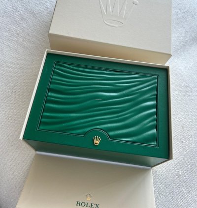 Rolex Submariner Date 2024 Rolex Submariner Date Gold New Full Set