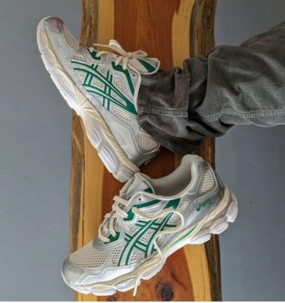 Asic S Curation Gel Nyc White Green Running Shoes