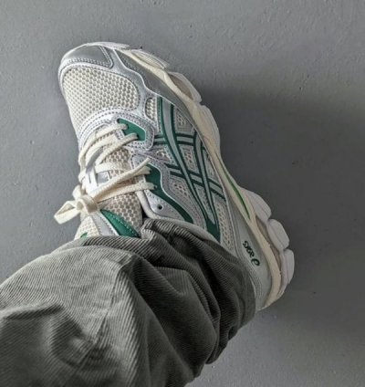 Asic S Curation Gel Nyc White Green Running Shoes