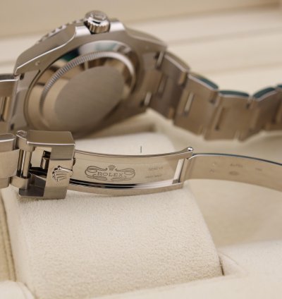 Rolex Submariner Date 2025 New Submariner Date White Gold Cookie Monster 126619lb Full Set