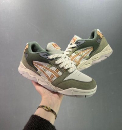 Asic S Gel Fuse Kigo Olive Beige Sneakers