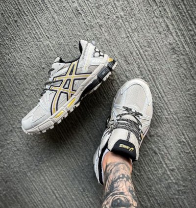 Asic S Gel Kahana 8 Beige Running Shoes