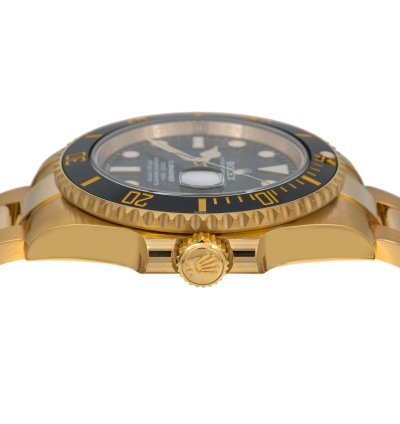 Rolex Submariner Date 40mm Yellow Gold