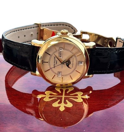 Patek Philippe Annual Calendar Tiffany Limited Ediiton Yellow Gold Watch 5150j
