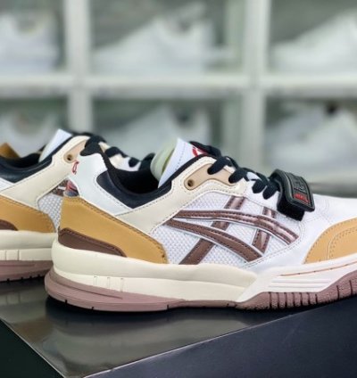 Asic S Gel Spotlyte Low V2 White Brown Sneakers