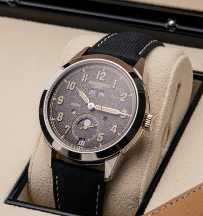 Patek Philippe Annual Calendar Travel Time 18k White Gold 5326g-001 - Ats-w008231